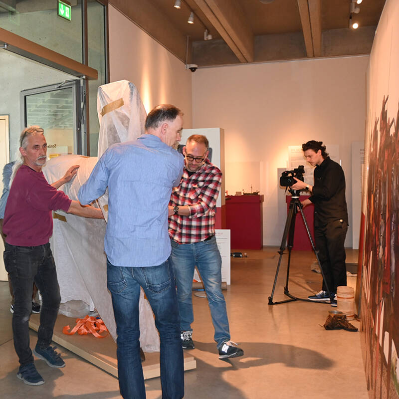 Medienberichte zur Sonderausstellung »Roms Armee im Feld«. © krm manching / Foto: Henrike Wachsmuth